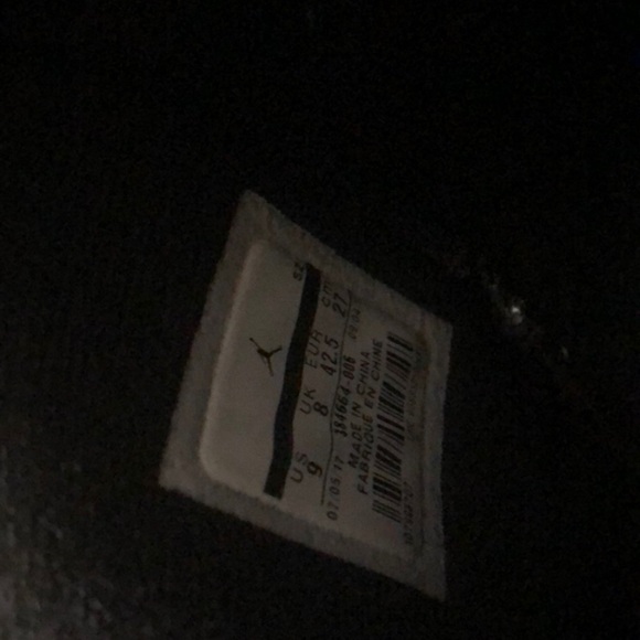 Unc Jordan 6s - Picture 5 of 7